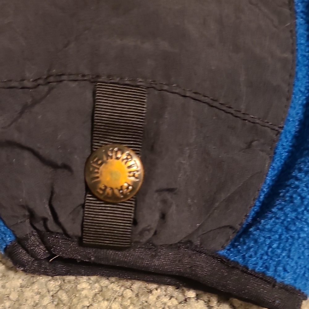 The North Face Black and Blue Fleece Jacket - Picture 3 of 10